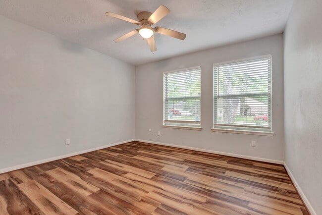 property at 17 Wishbonebush Rd