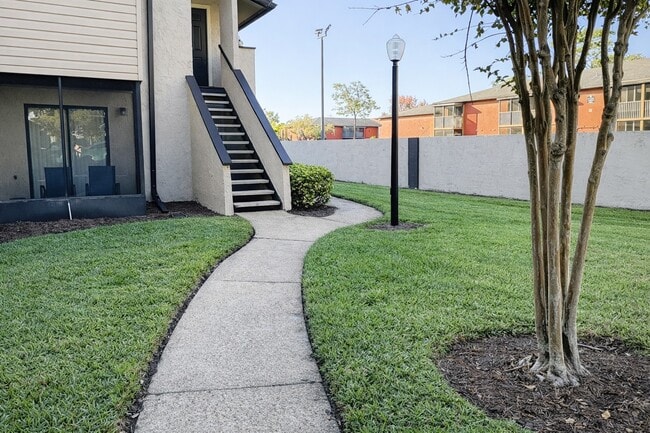 2918 Antique Oaks Cir, Unit #31