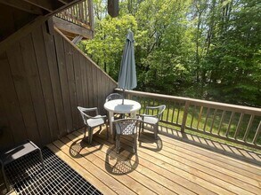 35 Woodland Pines Rd in Bartlett, NH - Foto de edificio - Building Photo