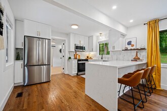 3964 Gretna Green Dr in Decatur, GA - Building Photo - Building Photo