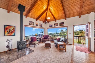 66 Puakea Pl in Kula, HI - Building Photo - Building Photo