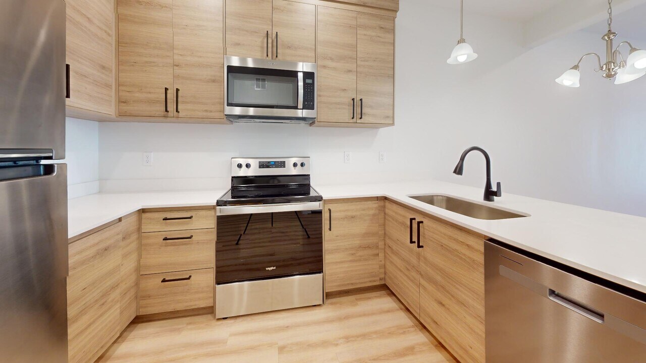1136 W 250 S in American Fork, UT - Building Photo