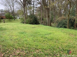 475 Venita Dr in Athens, GA - Building Photo - Building Photo