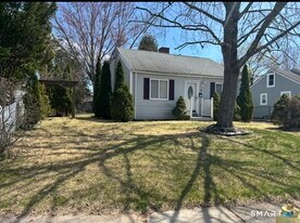 26 Sunnydale Rd in East Hartford, CT - Building Photo