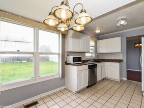 1312 Darlington Ct in Hoffman Estates, IL - Building Photo - Building Photo
