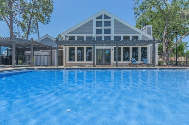 Verandahs at Hunt Club