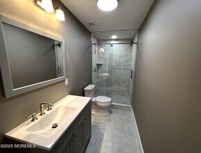 182-192 Broad St-Unit -4 in Red Bank, NJ - Building Photo - Building Photo