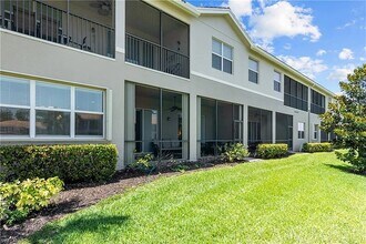 6533 Monterey Point in Naples, FL - Building Photo - Building Photo