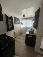 5461 Repetto Ave, Unit Studio in East Los Angeles, CA - Foto de edificio - Building Photo