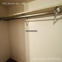 2901 Helena Ave in Nederland, TX - Building Photo - Building Photo