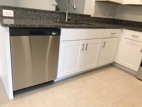 10143 Honey Hammock Wy in San Antonio, FL - Foto de edificio - Building Photo