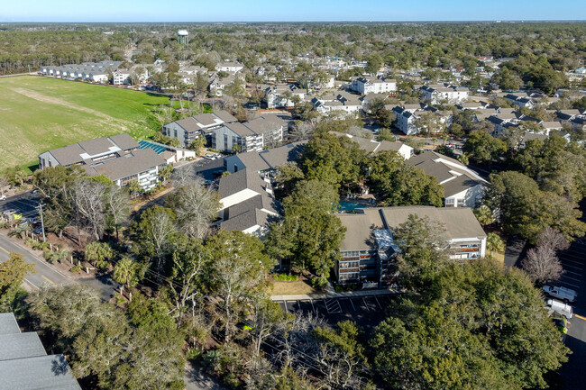 Summertree Village in Myrtle Beach, SC - Building Photo - Building Photo