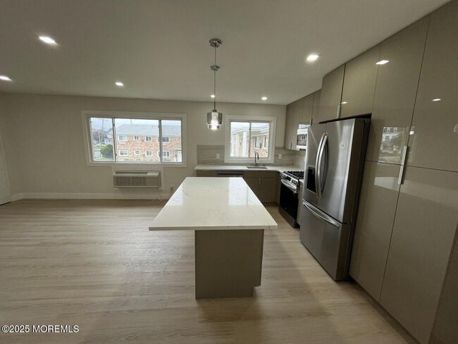 1 Ocean Ave in Belmar, NJ - Building Photo - Building Photo