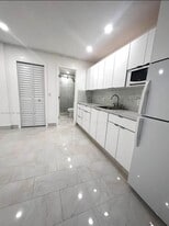 4331 SW 147th Pl in Miami, FL - Building Photo