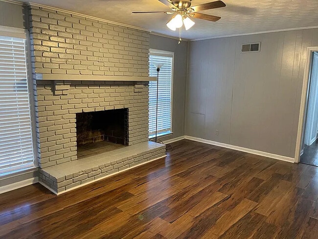 3415 Coffee Dr in Memphis, TN - Building Photo - Building Photo