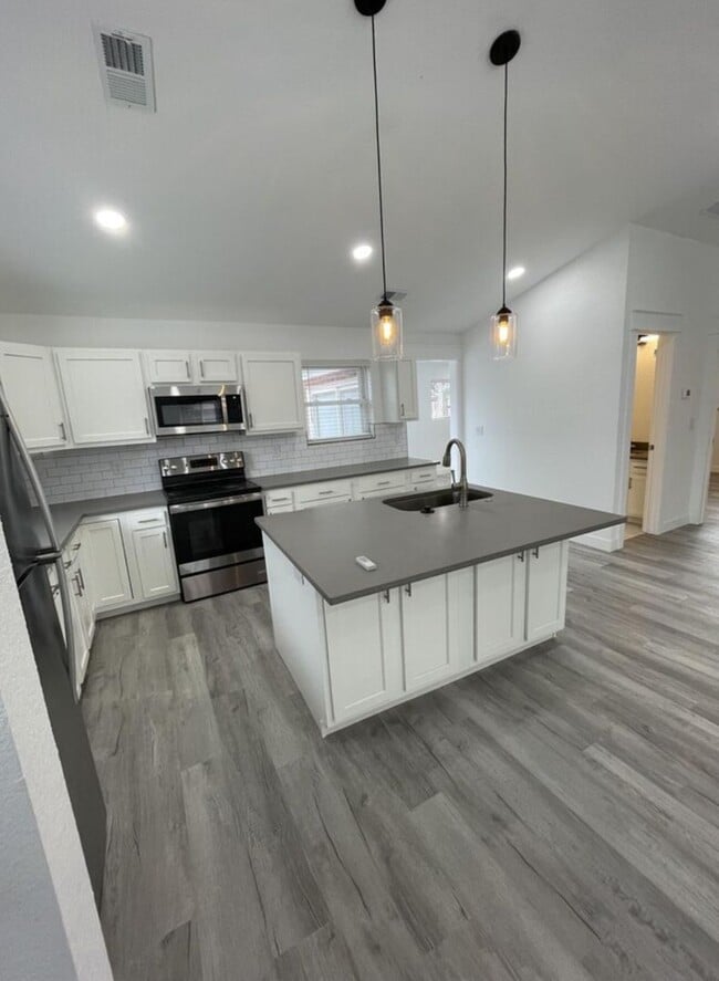 6370 Quay St in Arvada, CO - Building Photo - Building Photo