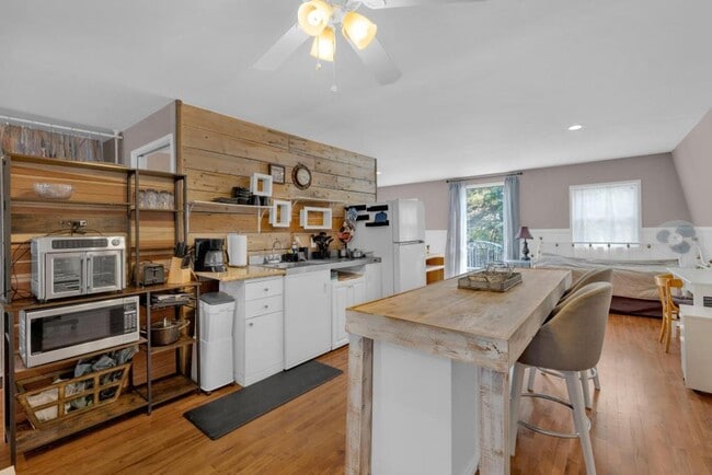 property at 920 Chapin Dr