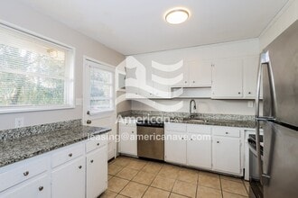 693 Aldrich St NE in Aiken, SC - Foto de edificio - Building Photo