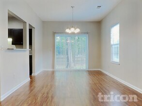 62 Sweet Thorne Cir in Irmo, SC - Foto de edificio - Building Photo