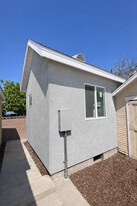 5308 Cimarron St in Los Angeles, CA - Building Photo