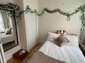 30 Irving St, Unit 2 in Boston, MA - Building Photo - Building Photo