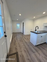 945 Linden Ave in Brick, NJ - Building Photo - Building Photo