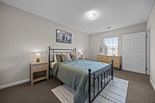 21 Collins Dr in Lillington, NC - Building Photo