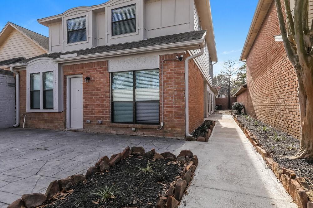 14039 Cashel Forest Dr in Houston, TX - Building Photo