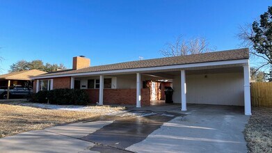 1702 Harvard Ave in Big Spring, TX - Building Photo - Building Photo