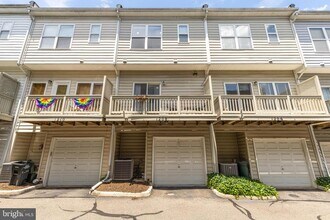 1208 W St NW in Washington, DC - Building Photo - Building Photo