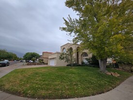 8204 R C Gorman Ave NE in Albuquerque, NM - Building Photo