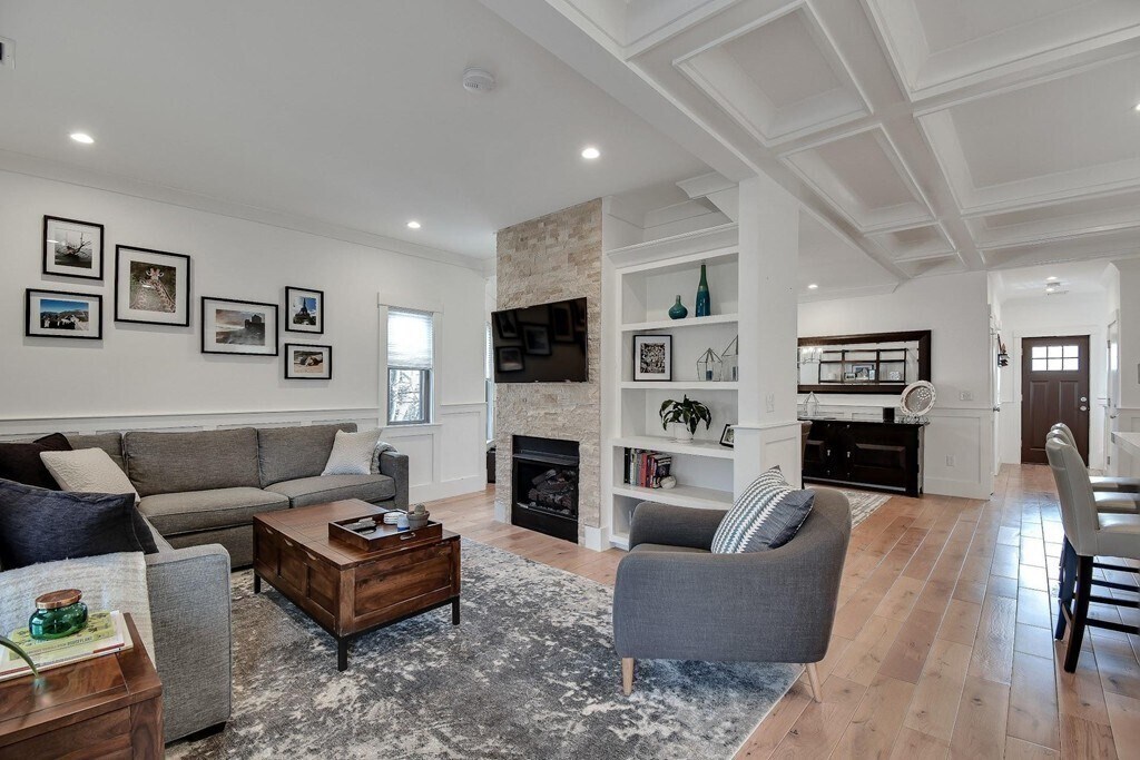 40 Grant St in Somerville, MA - Building Photo