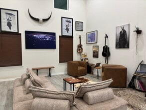 2463 Mohawk Bnd, Unit 1 Red in Willis, TX - Building Photo - Building Photo