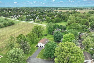 2423 Hepplewhite Dr in York, PA - Building Photo - Building Photo