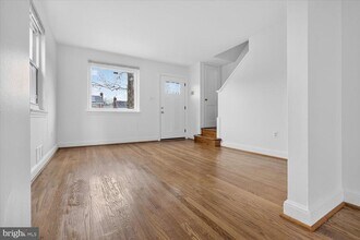 4336 Dubois Pl SE in Washington, DC - Foto de edificio - Building Photo