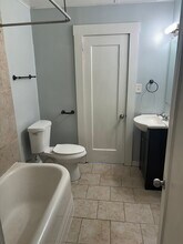 89 Elm St, Unit A in Sonora, CA - Building Photo - Building Photo