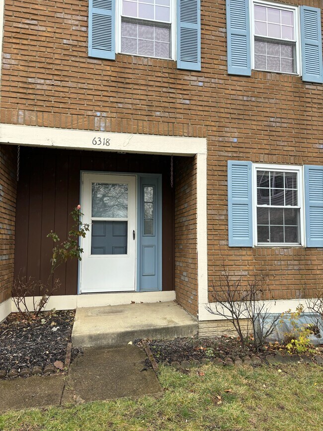 6318 Bannister Dr, Unit 6813 in Dublin, OH - Building Photo - Building Photo