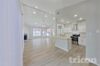 1121 Cypress Ln in Desoto, TX - Building Photo - Building Photo