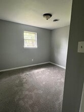 1155 S College St in Covington, TN - Building Photo - Building Photo