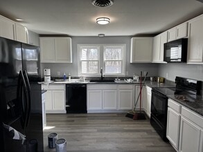 126 Connector Rd in Martinsburg, WV - Building Photo - Building Photo