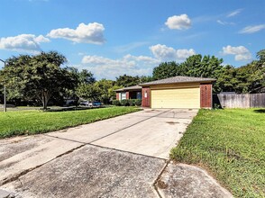 177 Spring Branch Loop in Kyle, TX - Building Photo - Building Photo