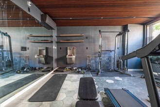 583 Lorimer St in Brooklyn, NY - Building Photo - Building Photo