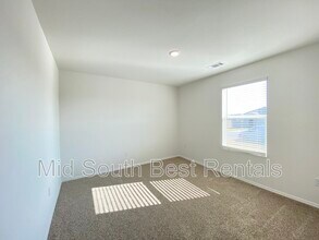 52 Kelton Ln in East End, AR - Building Photo - Building Photo