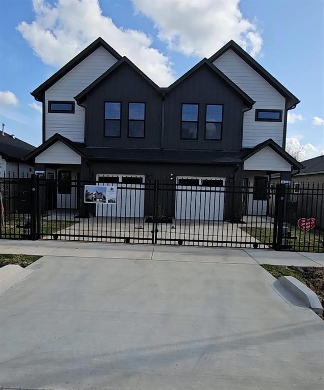 4618 Davenport St in Houston, TX - Building Photo - Building Photo