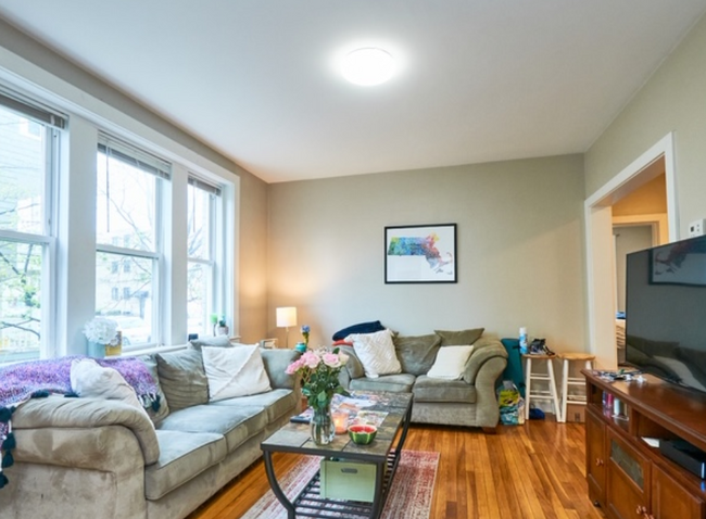 6 Leicester St, Unit 1 in Boston, MA - Building Photo - Building Photo