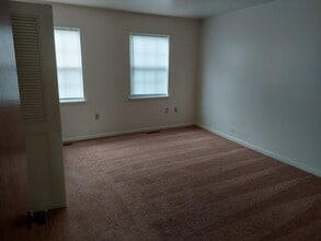 16 Gray Plz in Mechanicsburg, PA - Building Photo - Building Photo