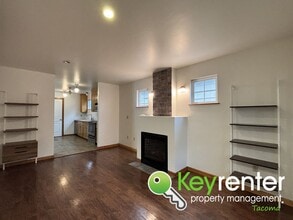 618 S Cushman Ave in Tacoma, WA - Building Photo - Building Photo