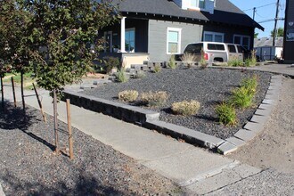 2808 E Everett Ave in Spokane, WA - Foto de edificio - Building Photo