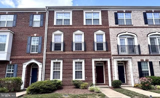 property at 19408 Susquehanna Square