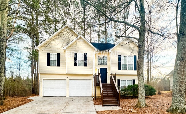 property at 425 Hannah Dr